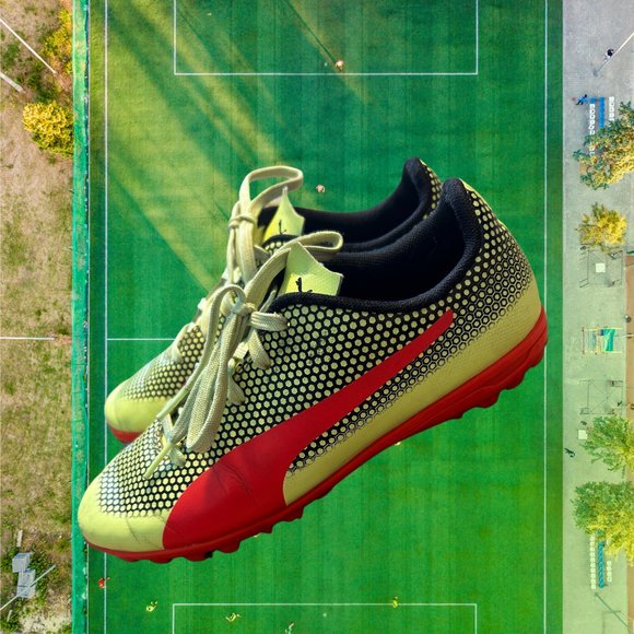 PUMA Kids' Spirit It Soccer Sneaker, Size 3.5 - Picture 2 of 6